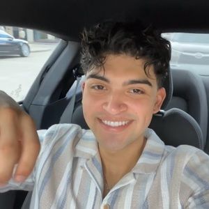 Meet your Posher, Michael